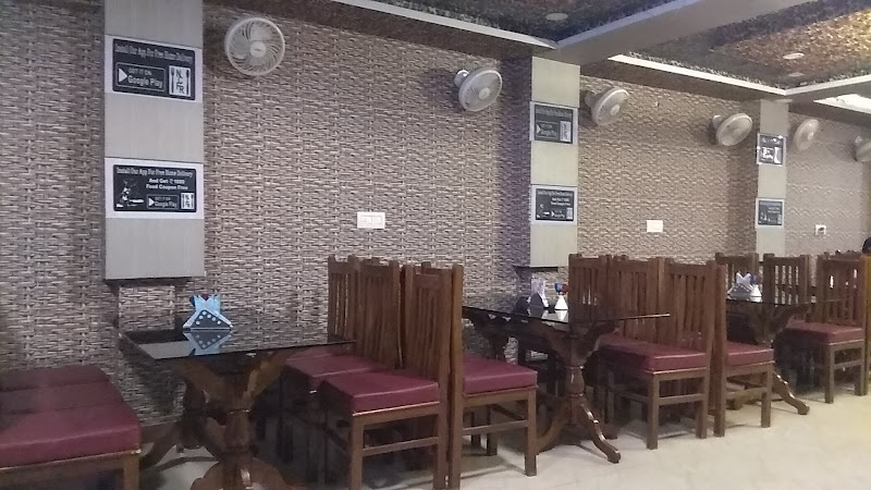 "Hotel Manvi" Breakfast restaurant in Patna Bihar