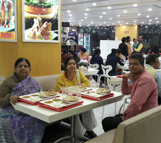 "Kamat Restaurant" Indian restaurant in Patna Bihar