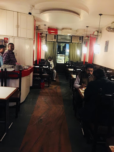 "Suruchi Restaurant" Fast food restaurant in Patna Bihar