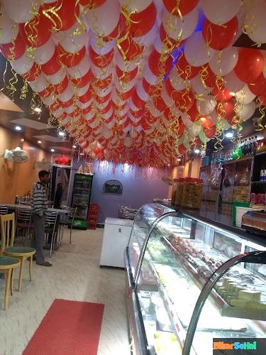 "Royal Sweets And Resturant" Fast food restaurant in Lakhisarai, Bihar